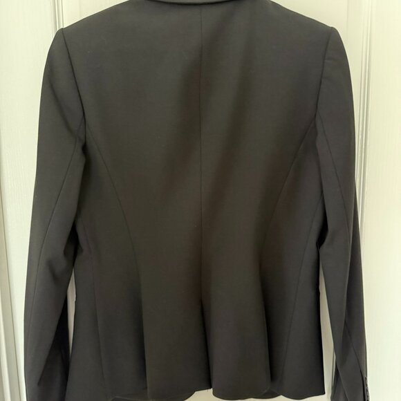 Theory Blazer Classic Black 2 Button Size 8 - Picture 5 of 5